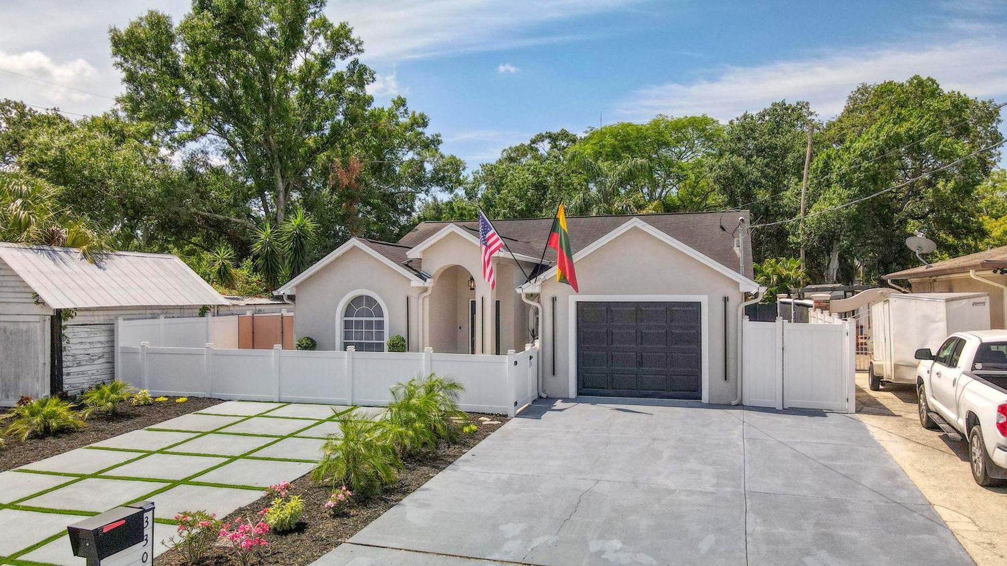 Apartment Luxury Style Townhome With Pool - 1 Miles To Bucs Stadium Tampa